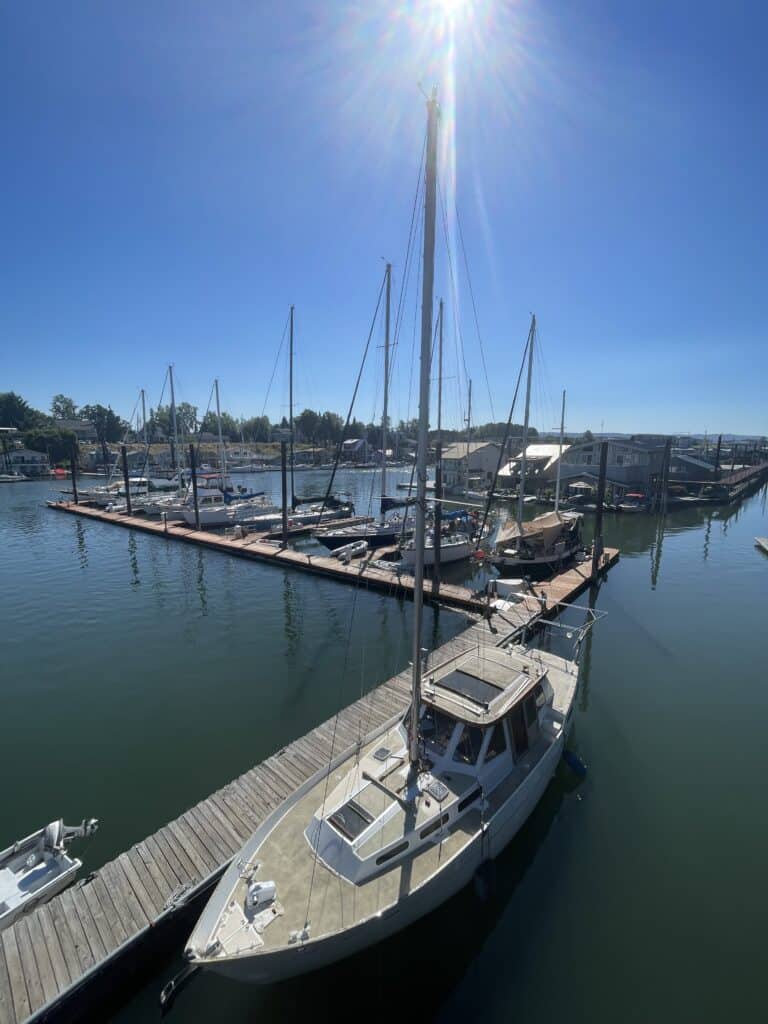 sailing nomad boat