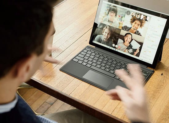 stay in touch remote workers team