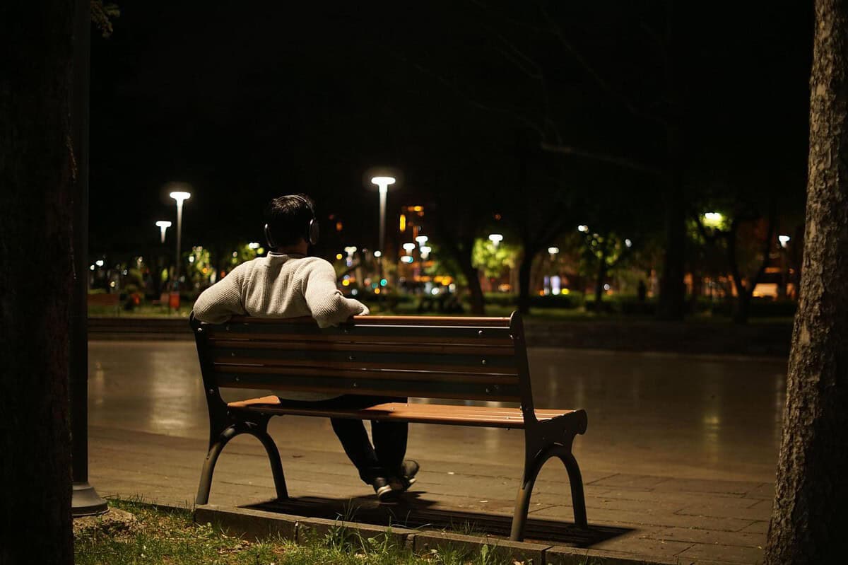 digital nomad loneliness